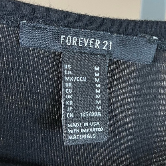 F21 Women's Size Medium Artsy Portrait Art Woman Profile Graphic Crewneck Tee - Picture 3 of 5